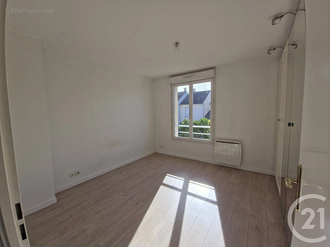 Maison à CHELLES