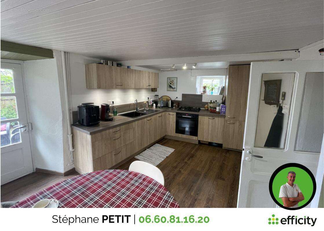 Maison 164 m² à Saint-Hostien  - photo 5