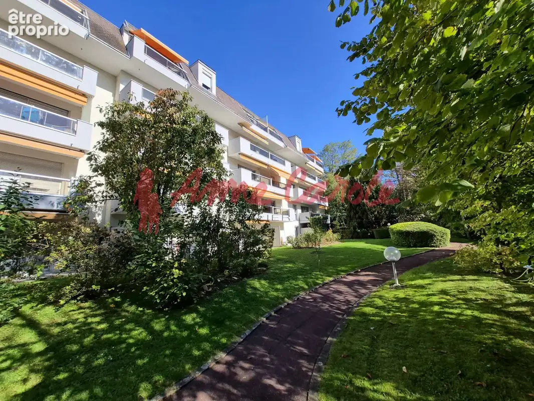 Appartement à NOGENT-SUR-MARNE