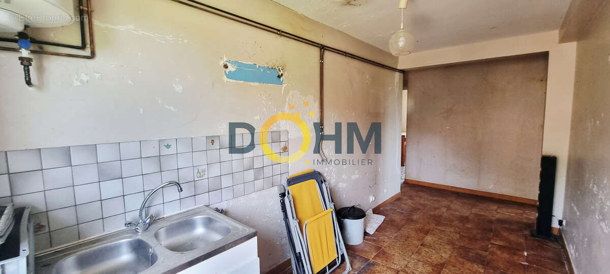 Maison, deux chambres et fort potentiel d'aménagement dans un cadre campagne - photo 4