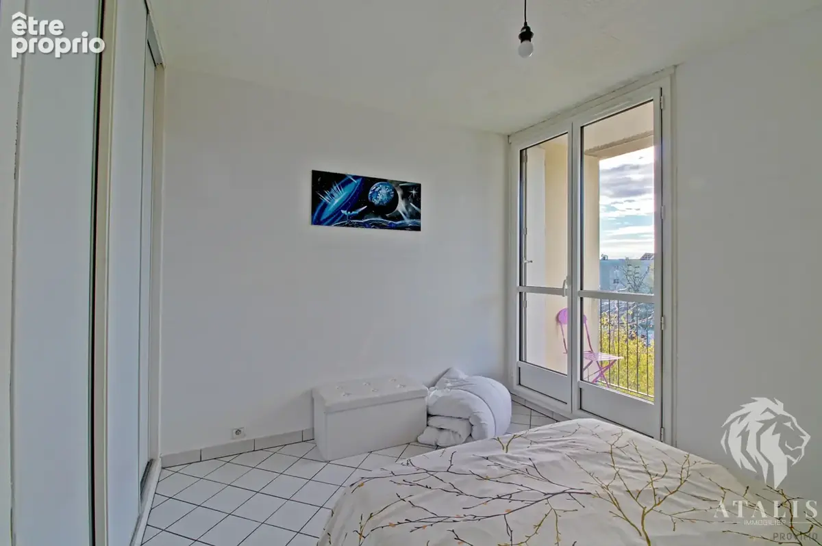 Appartement T4 - photo 8