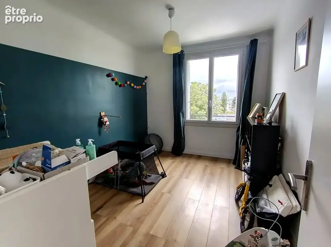 Brest Saint Marc, belle luminosité pour ce T5 de 90 M² - photo 10