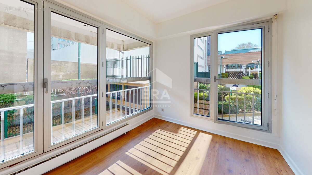Appartement à PARIS-19E