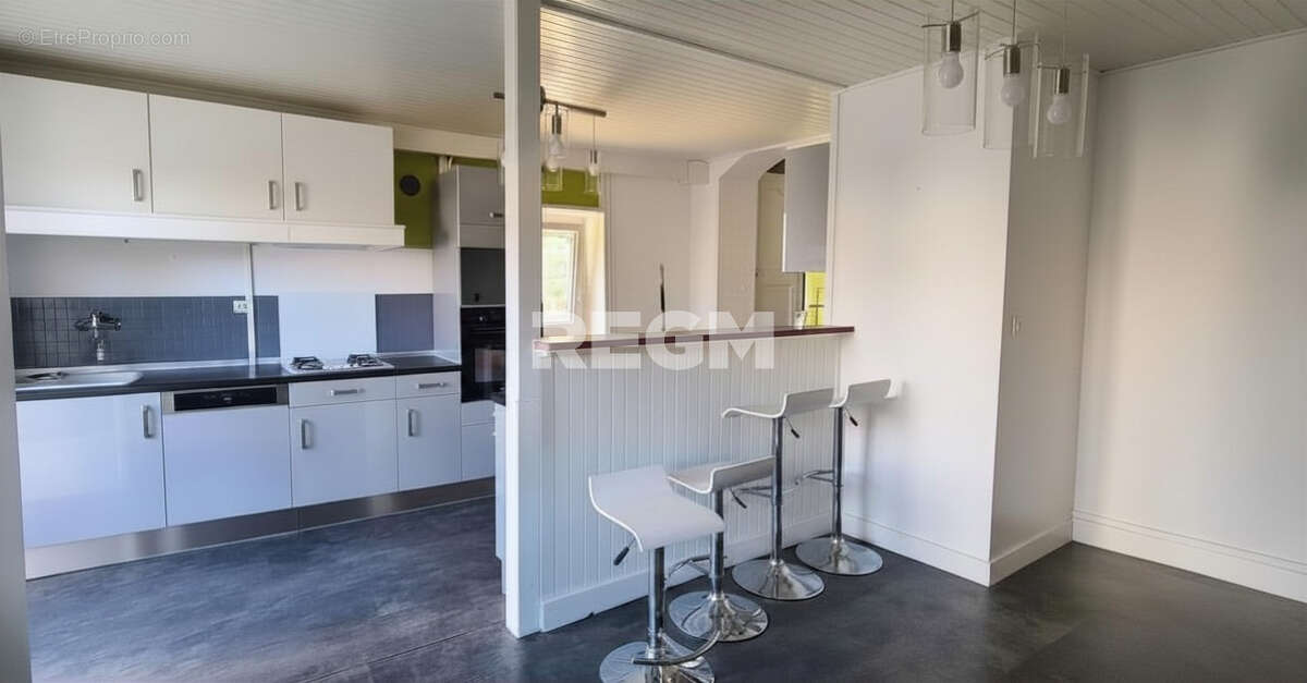 Maison à CHANONAT