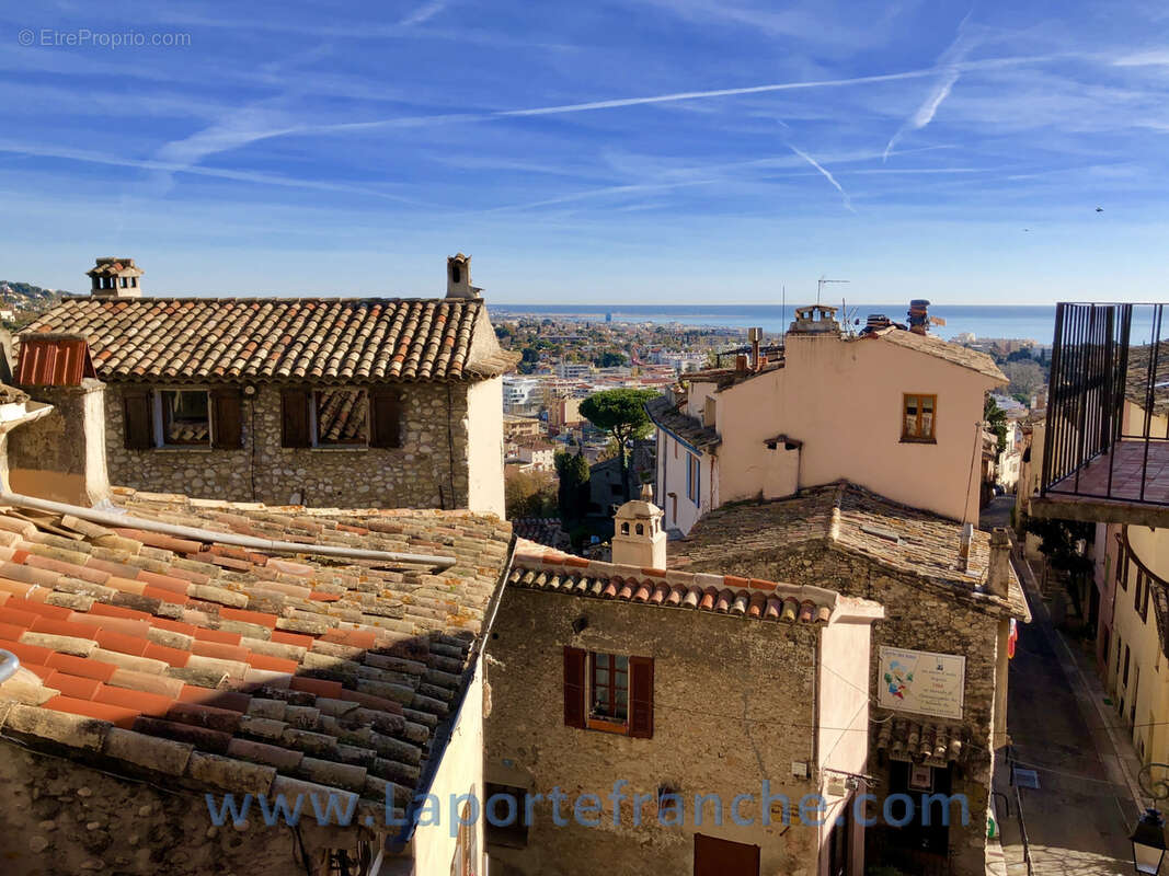 HAUT DE CAGNES dernier étage duplex 3 pièces - photo 8