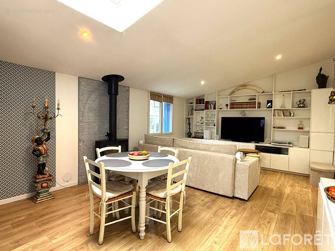 Maison à GUJAN-MESTRAS