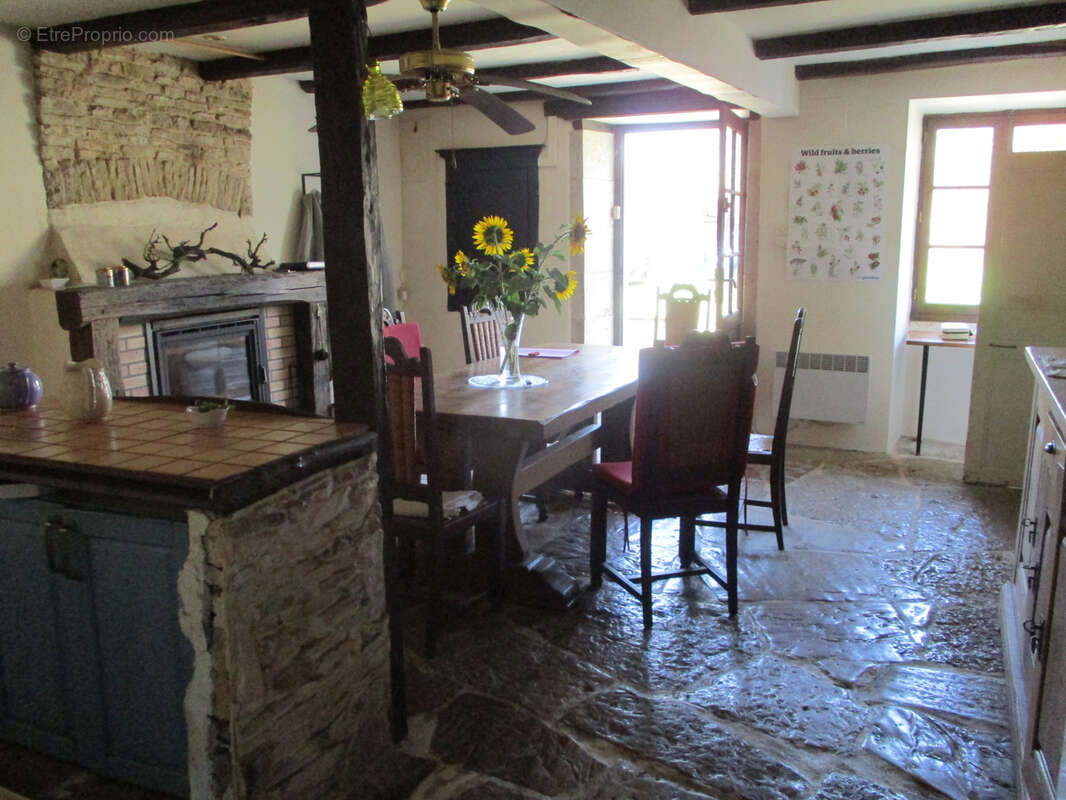 Maison à MESSE