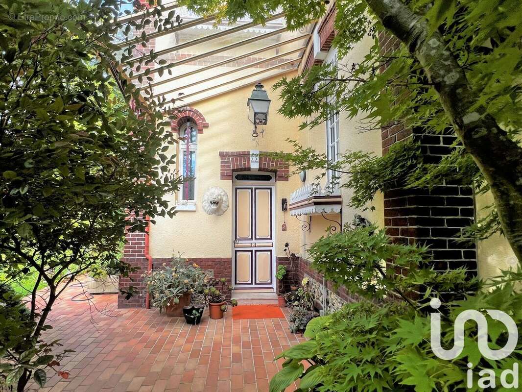 Photo 3 - Maison à MALAUNAY