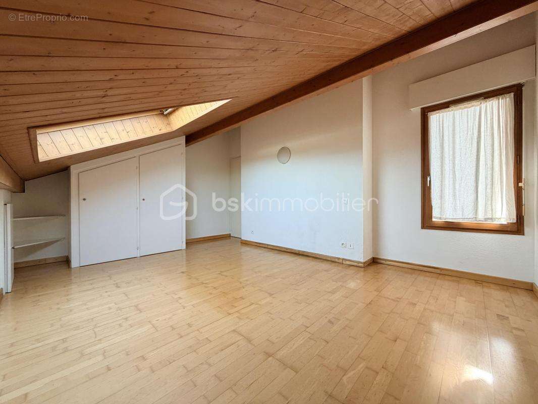 Appartement à REIGNIER