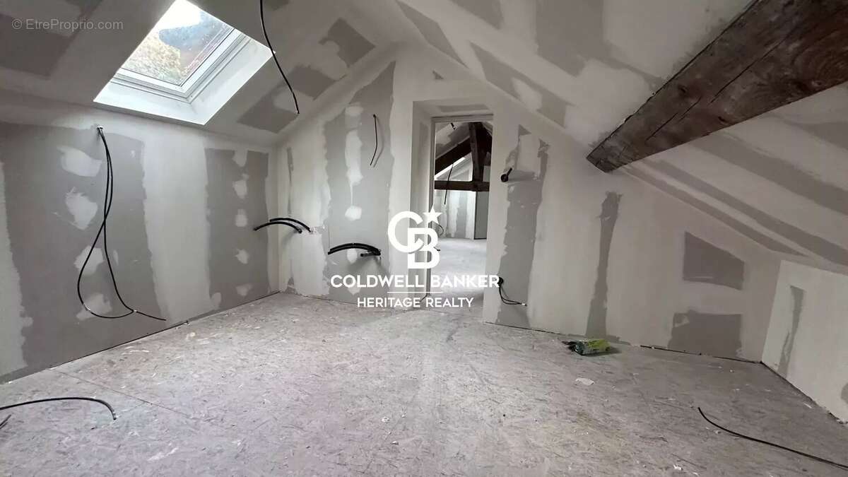 Appartement à SAINT-GEORGES-DE-COMMIERS