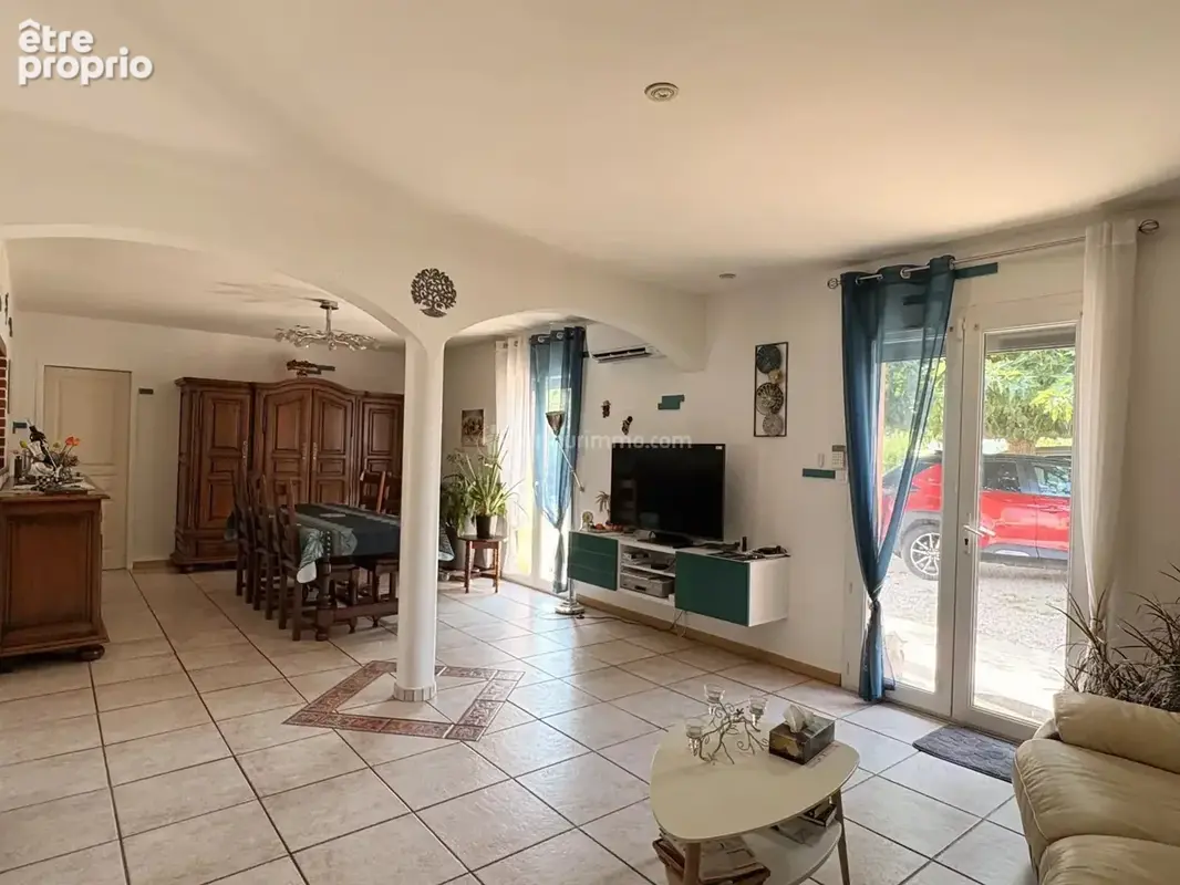 Villa de plain-pied avec piscine BRENS - photo 5
