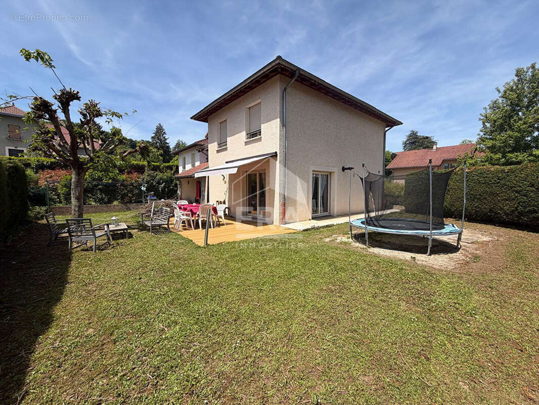 Maison à CHARAVINES