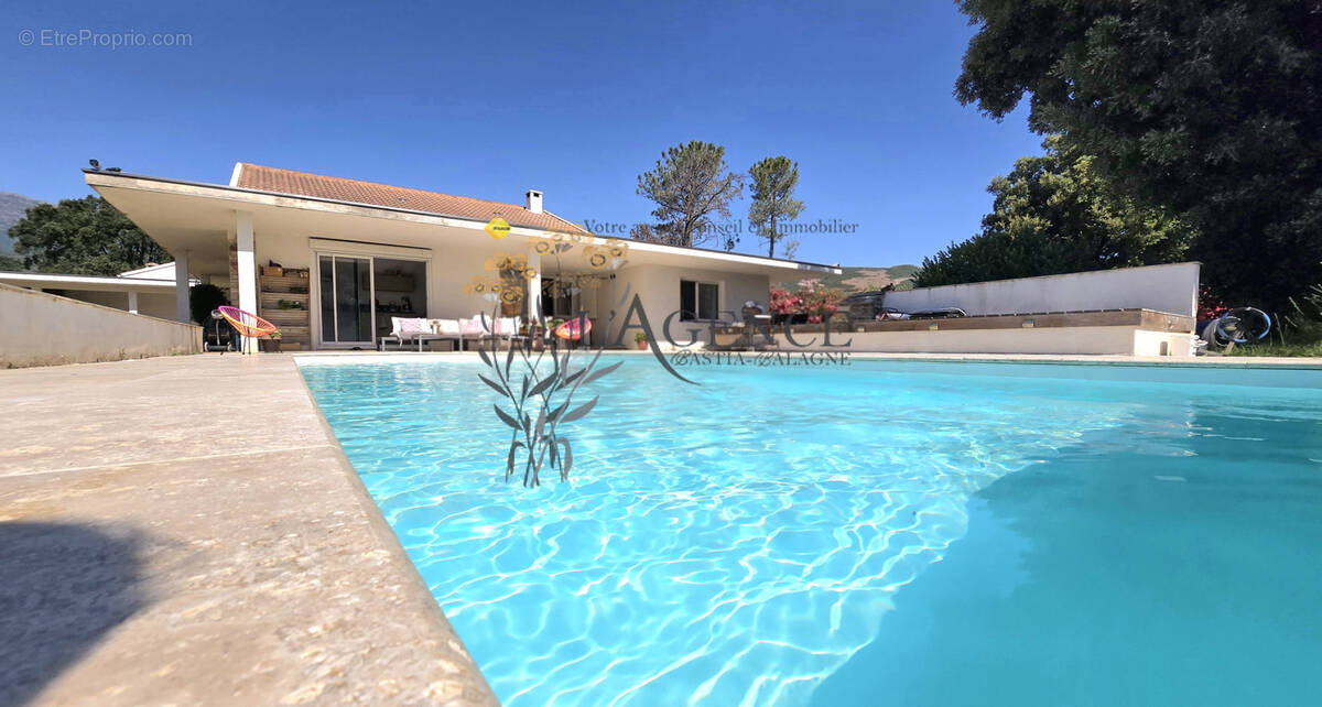 Maison à PIETRACORBARA