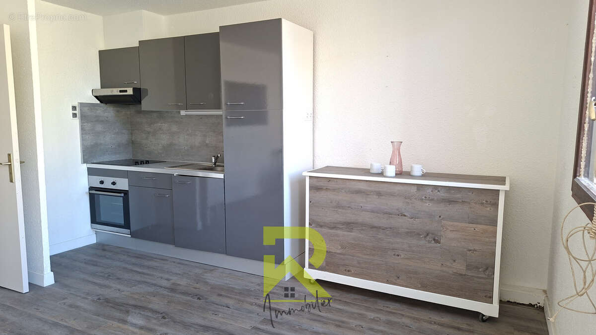Studio cabine 28 M2 rénové   Extérieur  30 m2   Gruissan Port - photo 3