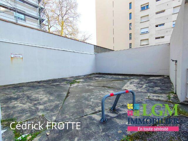 Parking à MONTELIMAR