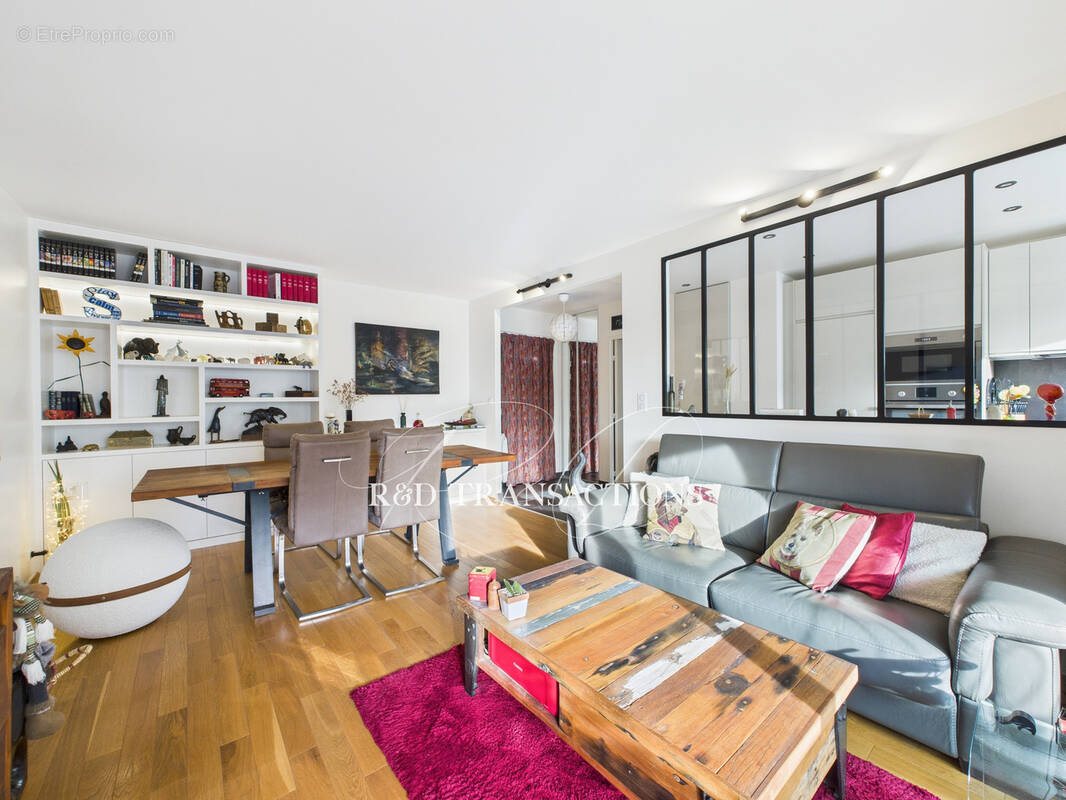 Appartement à SURESNES