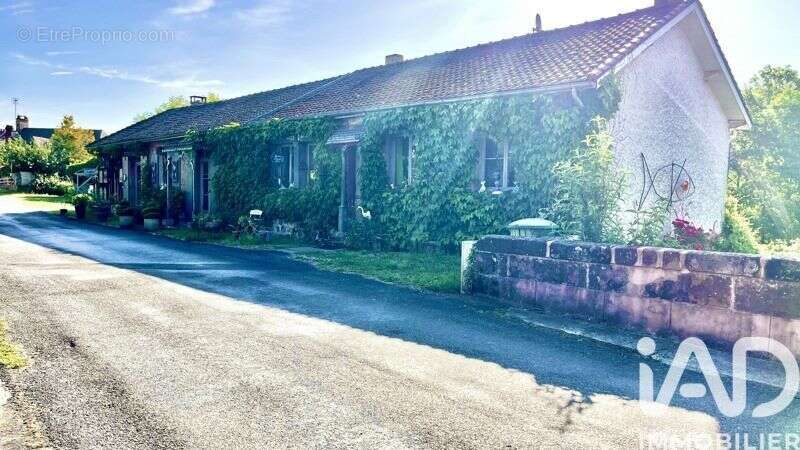 Maison 165 m² à Villac  - photo 4