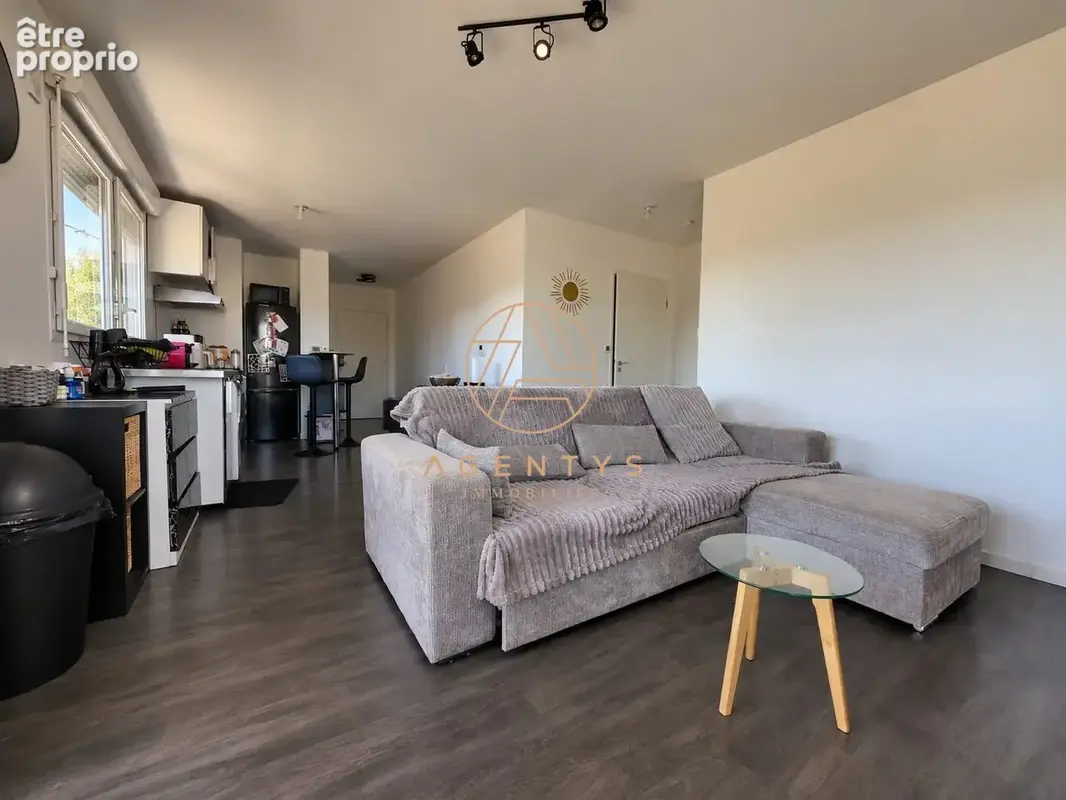 Appartement 3 pièces 60 m² à vendre à Champigny-Sur-Marne (94500) - photo 2