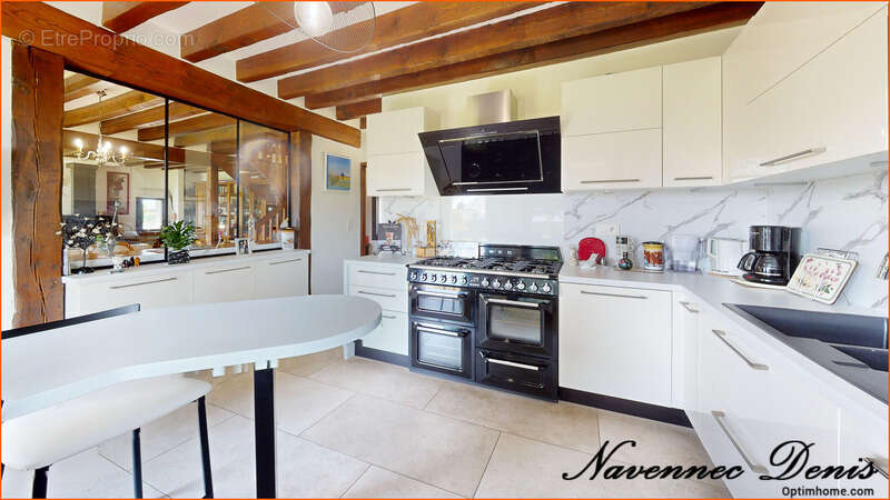 Maison à LA HARENGERE