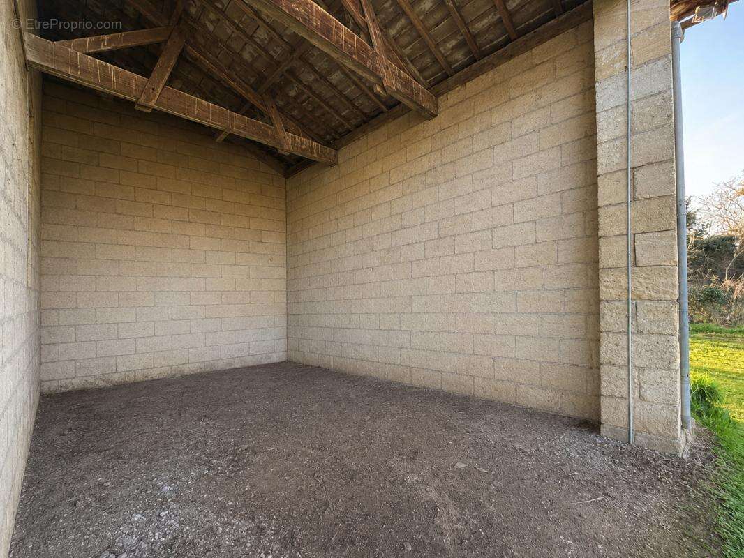 GENISSAC maison à aménager 38 m² parcelle 107m² – 49 000 € - photo 5