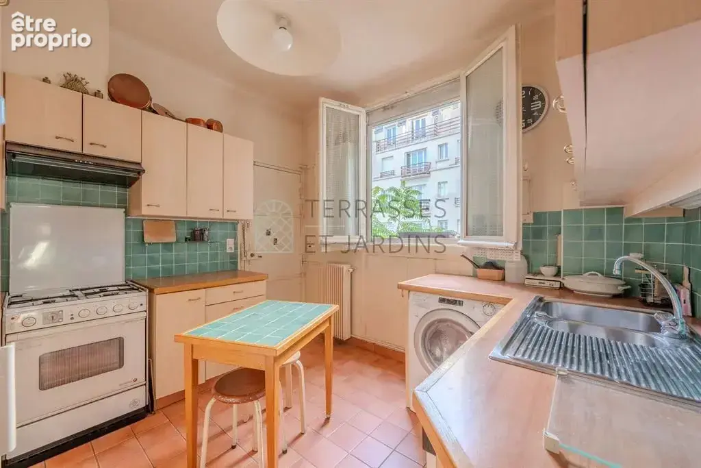 Paris 06 - Vaneau - Appartement 7p - Chambre de service - Box - photo 10