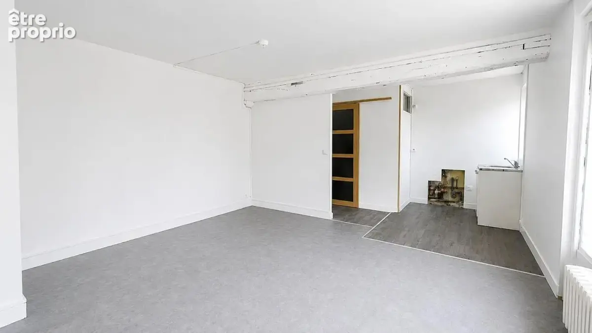 Appartement 2 pièces avec parking et grenier – Étampes, quartier Saint-Pierre - photo 2