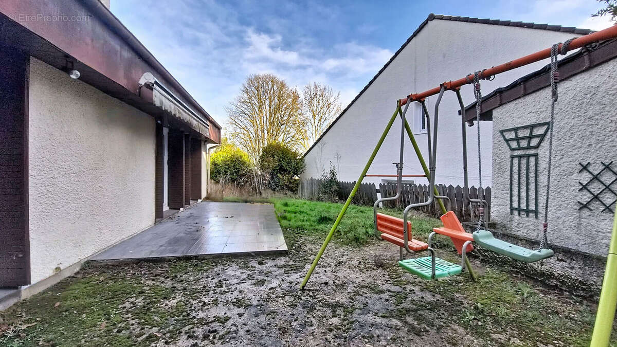 Maison à LIMEIL-BREVANNES