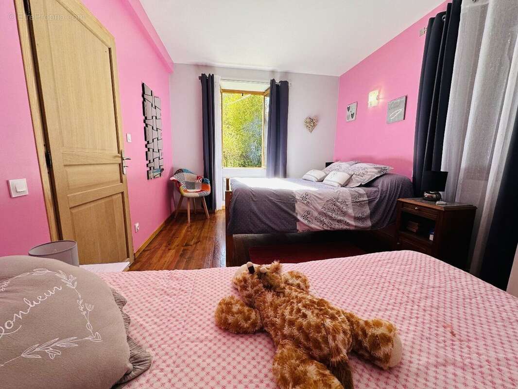 Maison et dépendances ,Au pied du Valier 09800. - photo 15