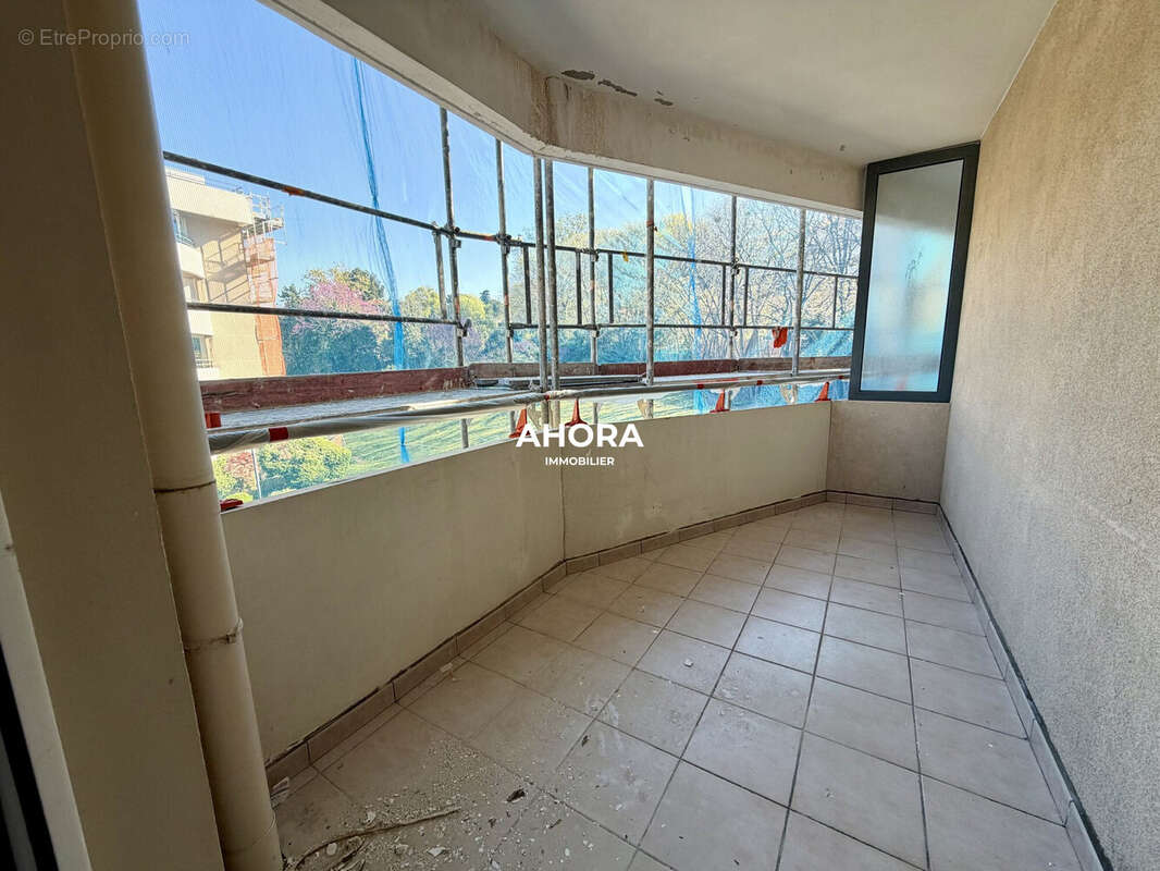 Appartement à MARSEILLE-9E