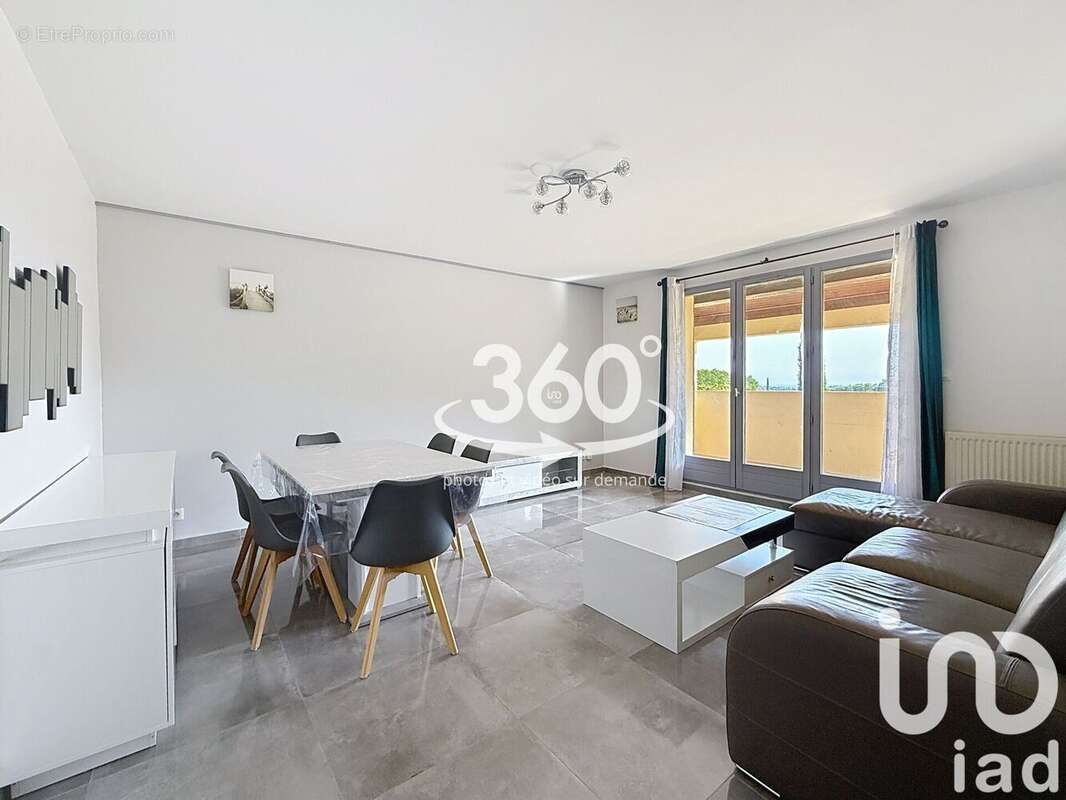 Photo 3 - Appartement à LA VALETTE-DU-VAR