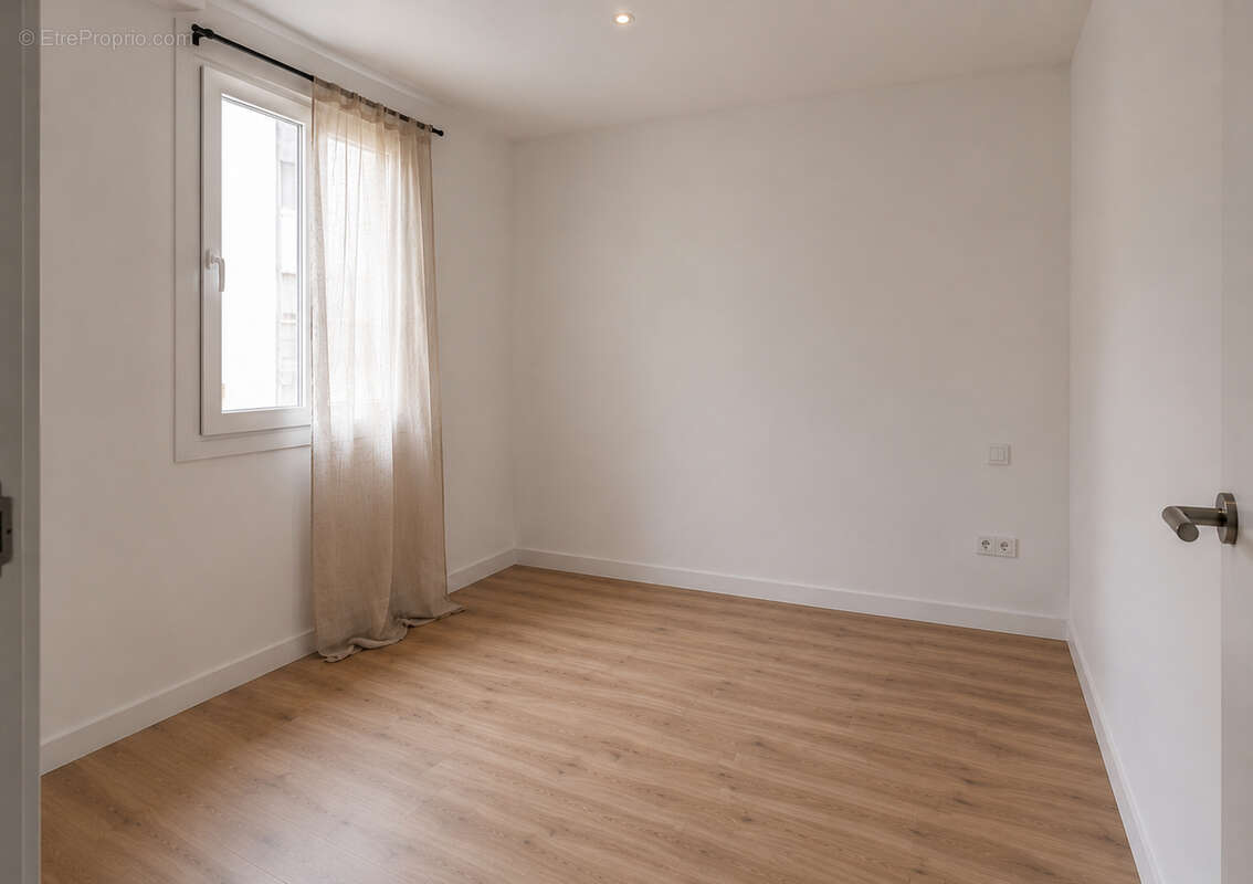 Appartement 40m² à nanterre - photo 2