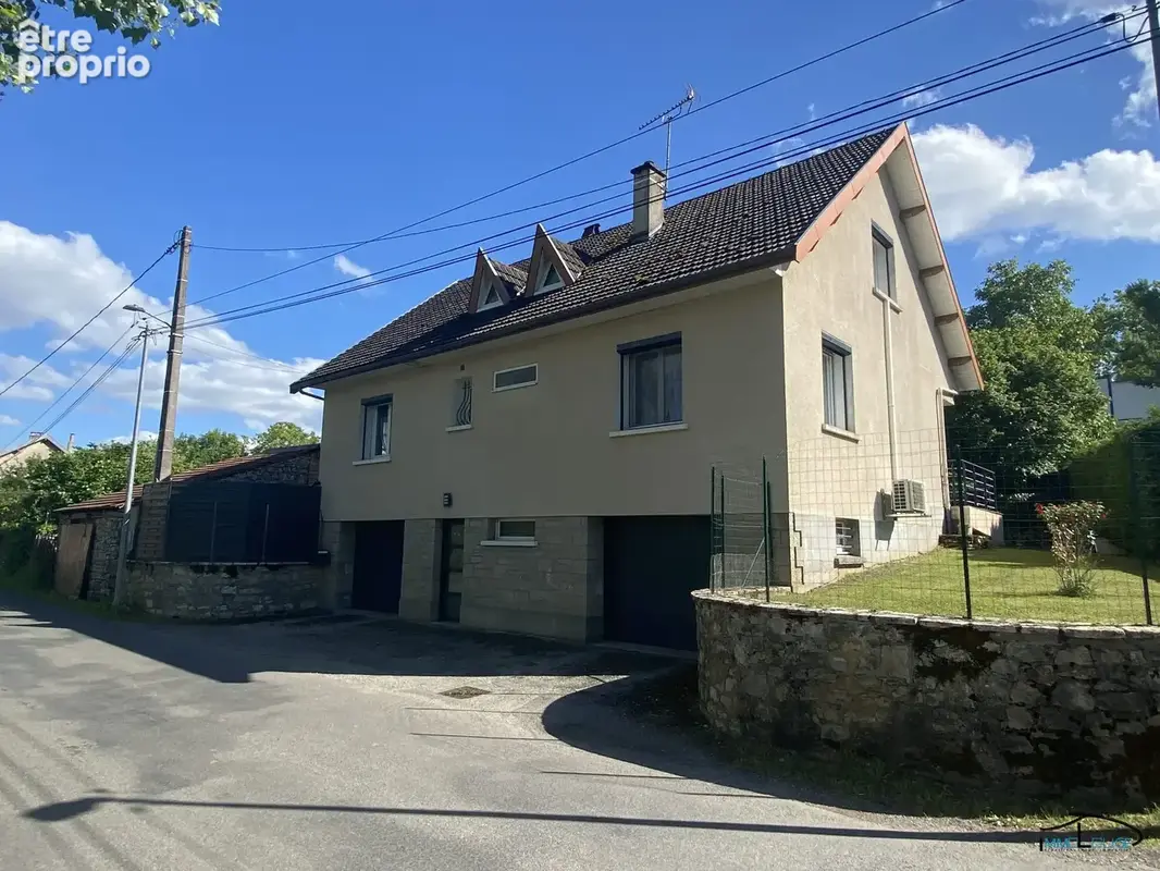 Maison à VILLEFRANCHE-DE-ROUERGUE