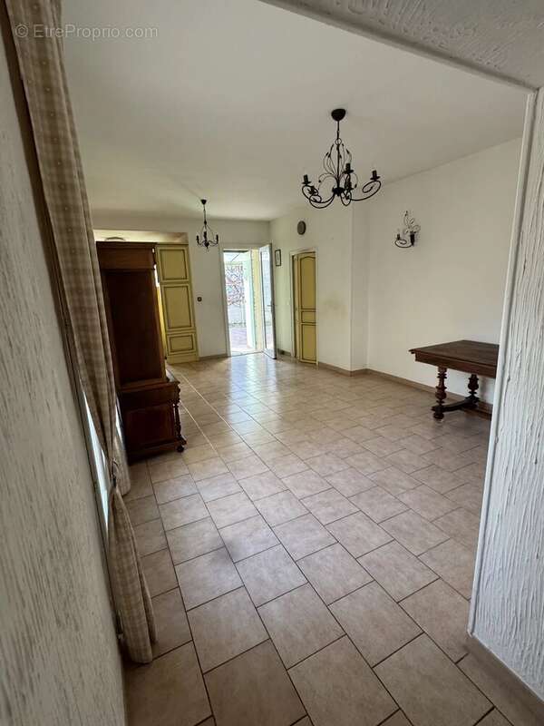 Maison à SALON-DE-PROVENCE