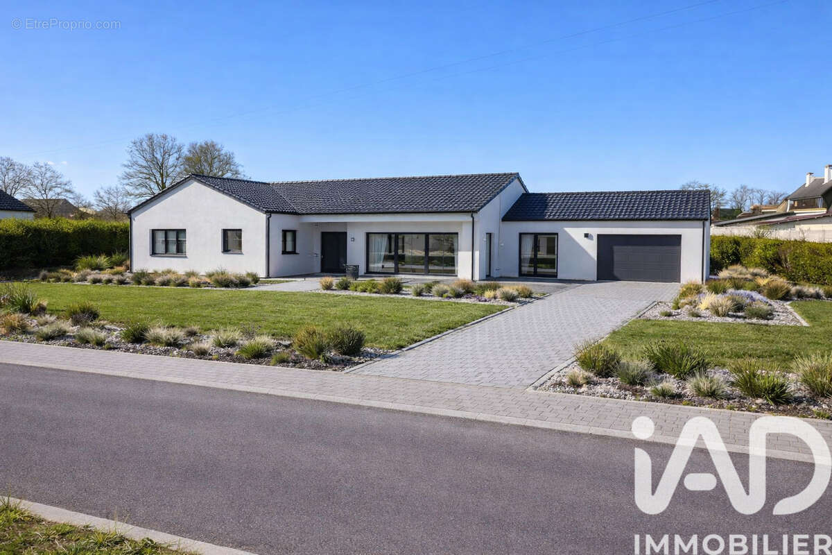 Photo 2 - Terrain à PARAY-LE-MONIAL