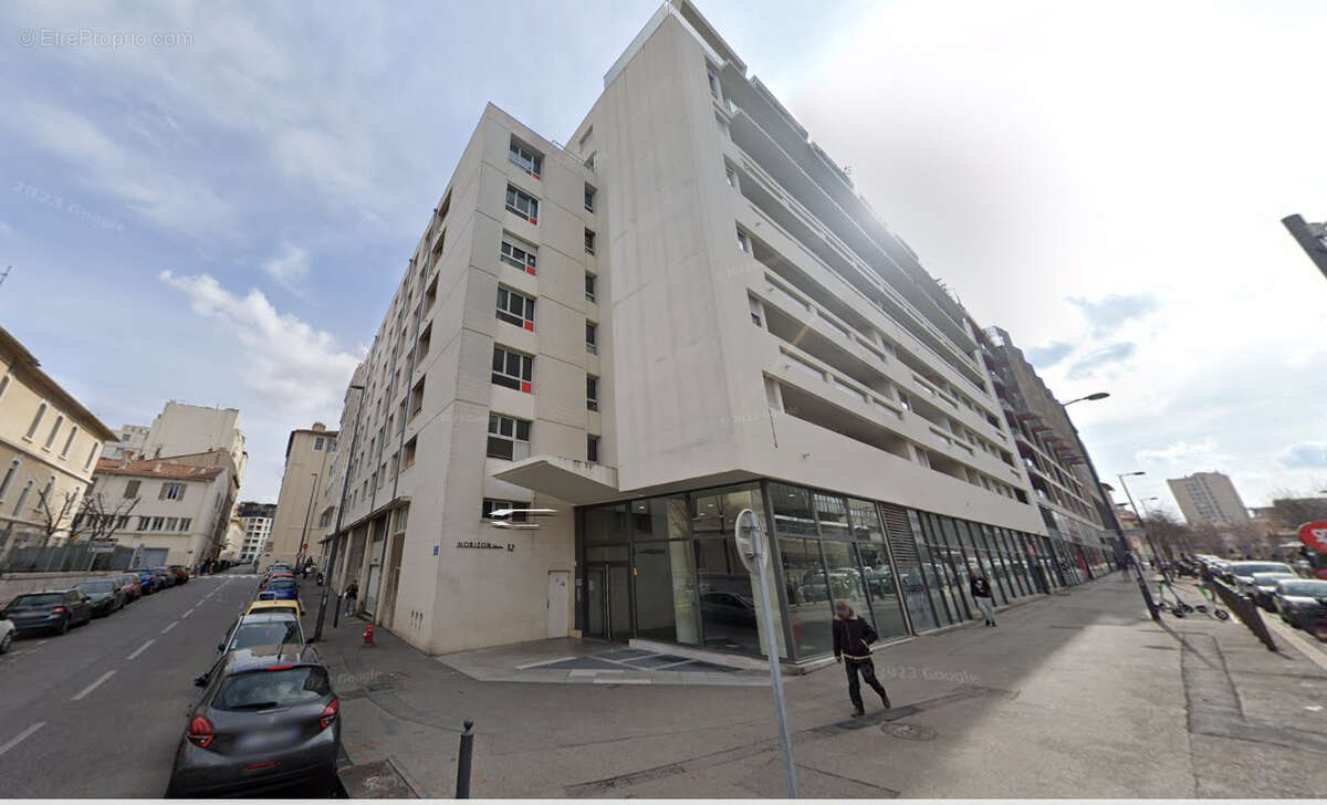 Appartement à MARSEILLE-2E