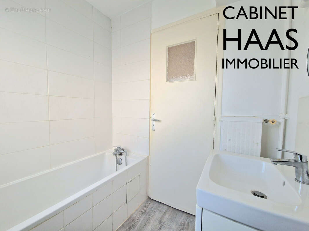 Salle de bain - Appartement à IVRY-SUR-SEINE