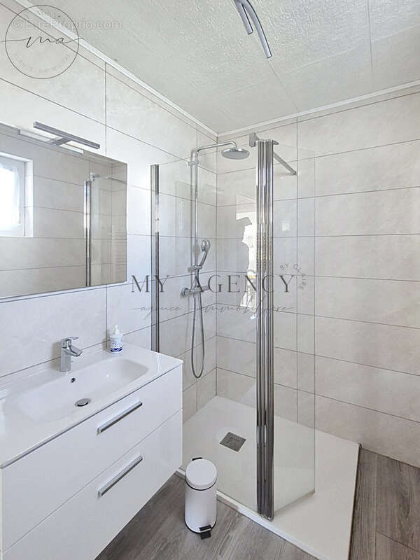 Maison familiale de 205 m2 - photo 12