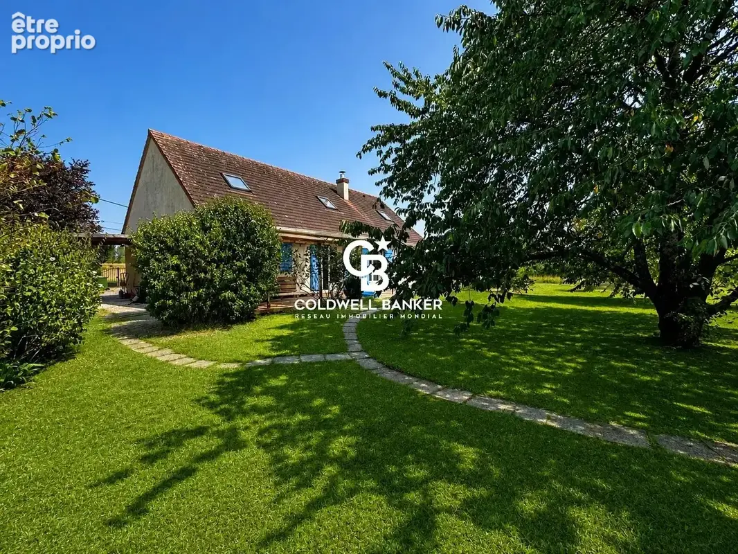 Maison à BERTHENAY