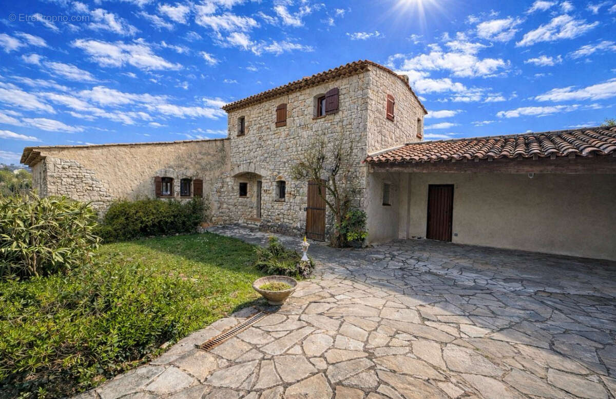 Maison à LA COLLE-SUR-LOUP