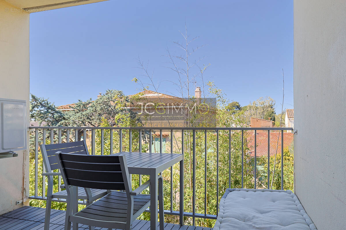 Appartement à SIX-FOURS-LES-PLAGES