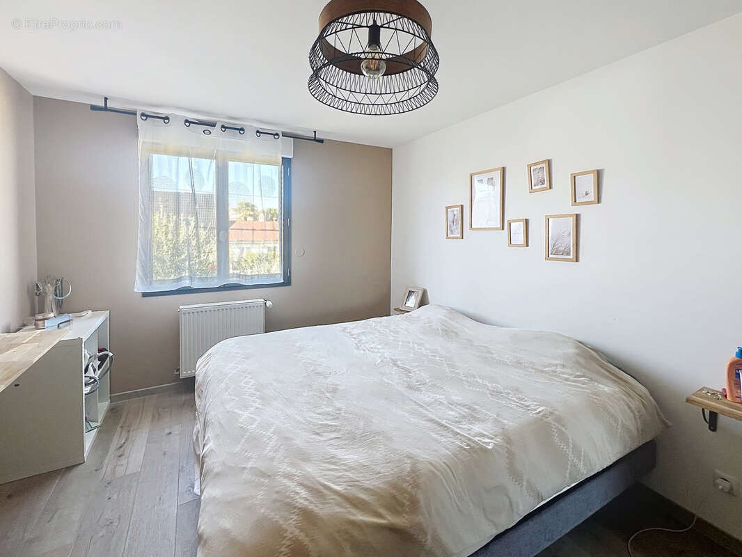 Maison à PARAY-VIEILLE-POSTE