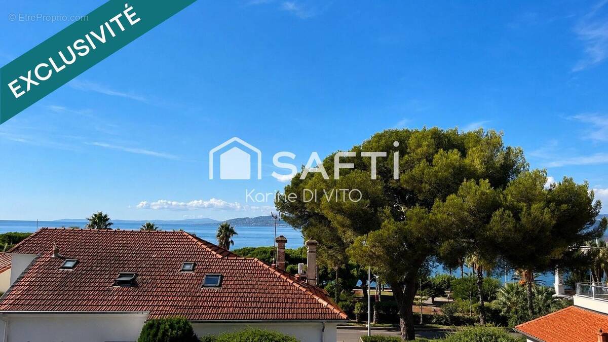 Photo 1 - Appartement à SAINT-RAPHAEL