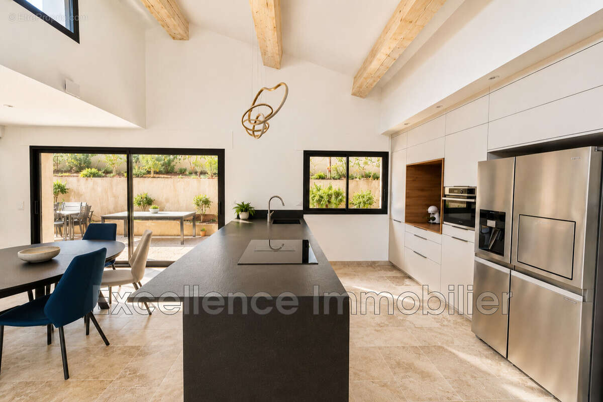 Maison 126 m² à Sainte-Maxime  - photo 4