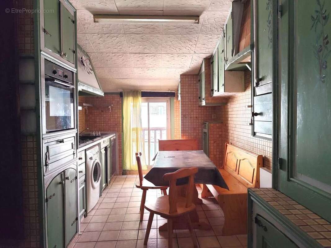Appartement 90 m²  -  4 pièces + cave - photo 6