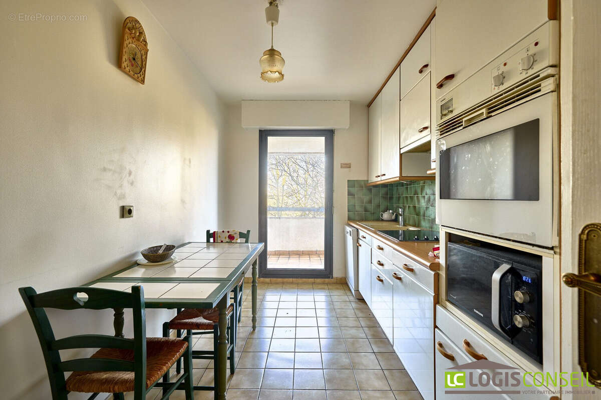 Appartement à CHATILLON