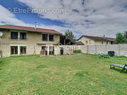 Maison à DOMMARTIN-SOUS-HANS