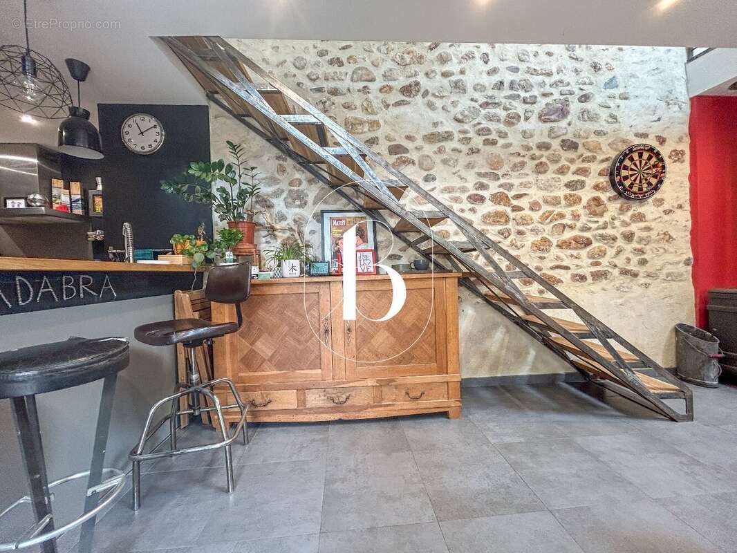 Maison 30 m² à Barjac  - photo 9