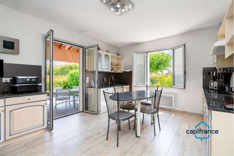 Villa de standing - JUVIGNAC (34) - photo 9