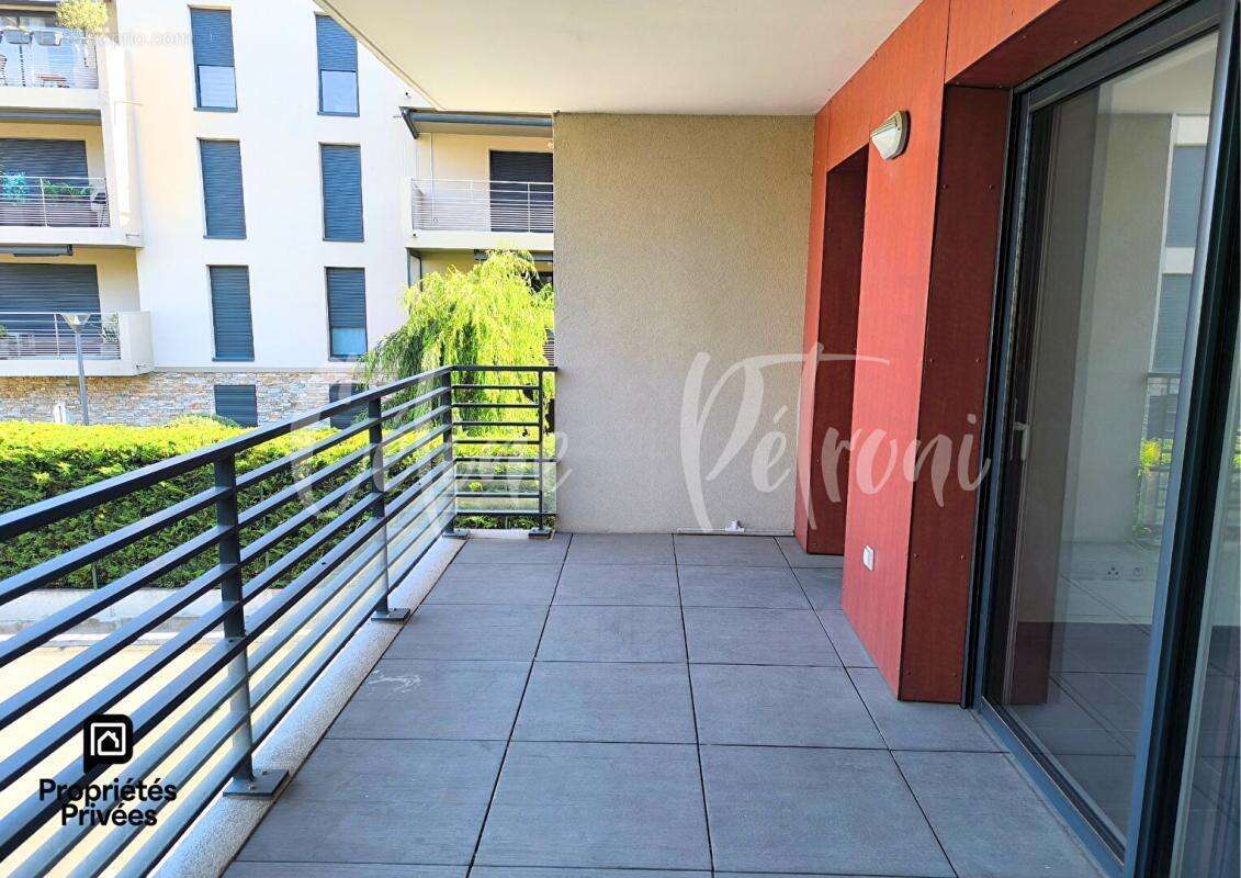 Saint-Raphael - Quartier des Iscles - Superbe T2 de 53 m² avec terrasse - photo 8