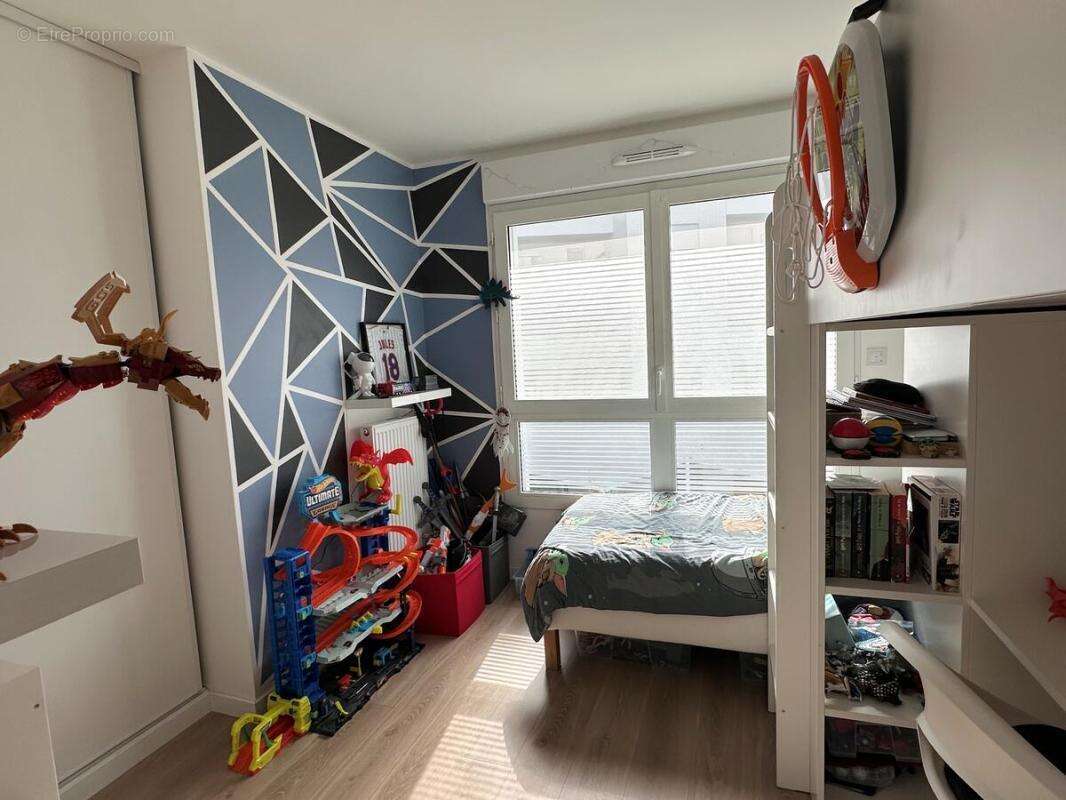 Appartement à COLOMBES